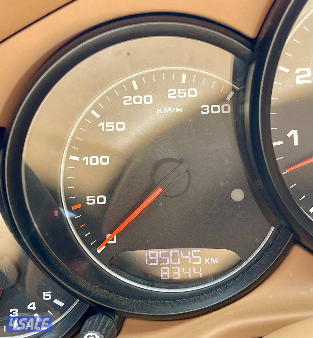 للبيع بورش - باناميرا 2013 - بحالة ممتازة - وارد وكالة بهبهاني12