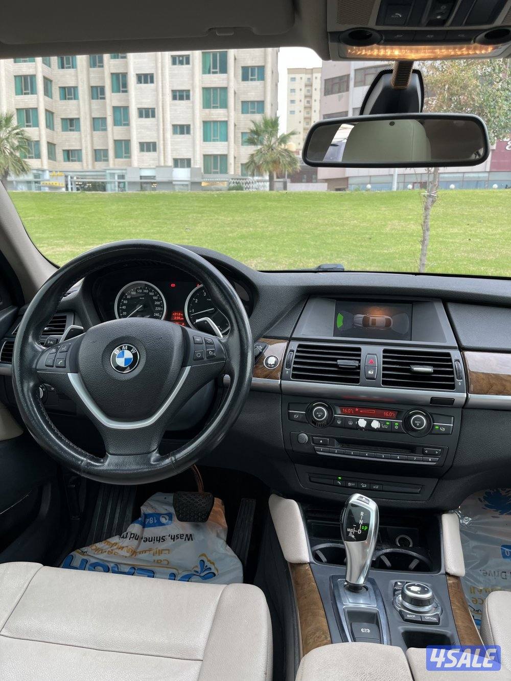 بي ام X6 موديل 2012 وارد الغانم 6 سلندر كامل الموصفات شرط الفحص9