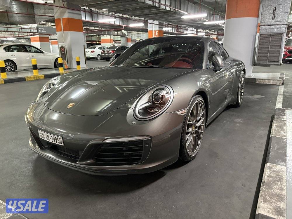 Super clean - low mileage0