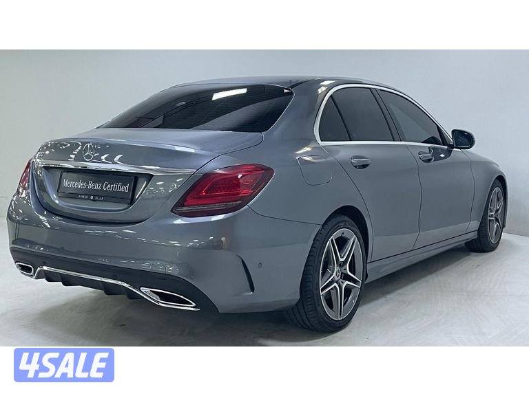 Mercedes-Benz C-Class7