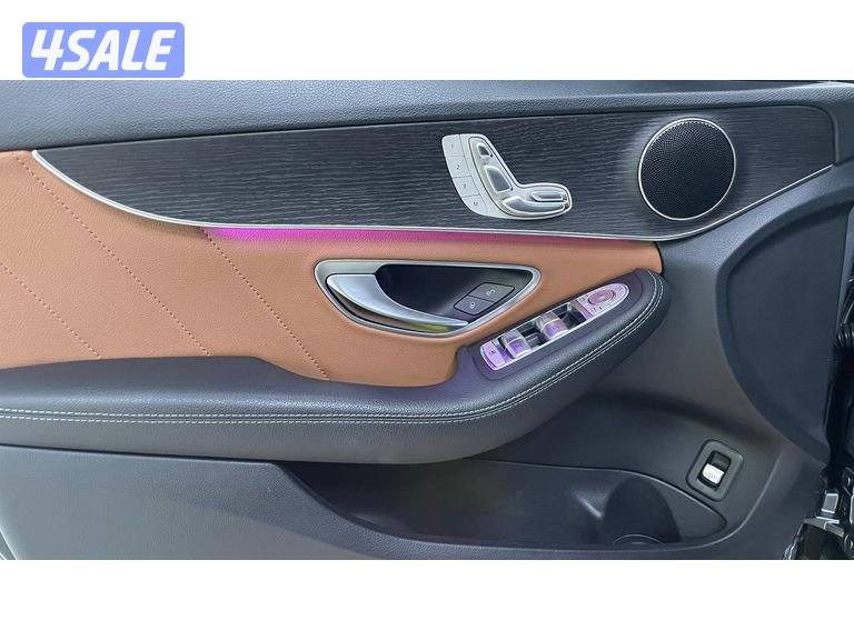 Mercedes-Benz C-Class14