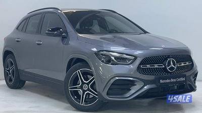 Mercedes-Benz GLA0
