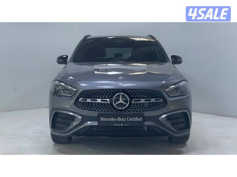 Mercedes-Benz GLA2