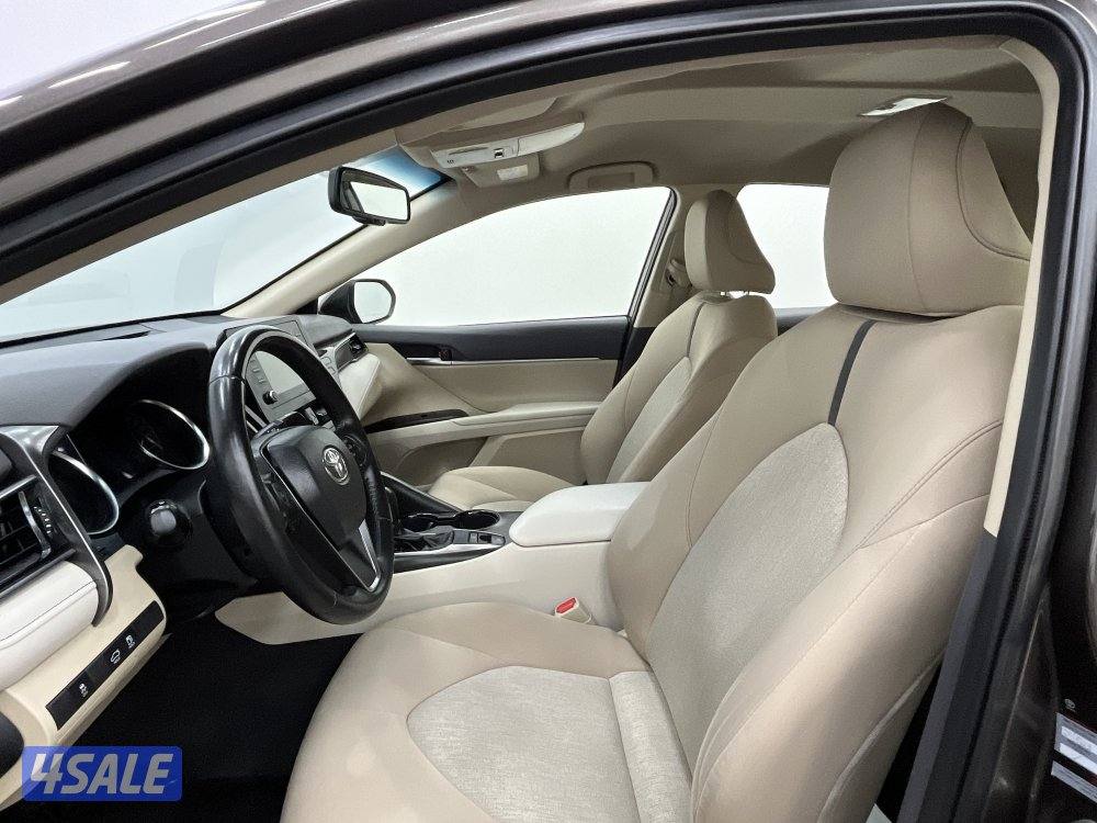 TOYOTA CAMRY Toyota CAMRY 20235