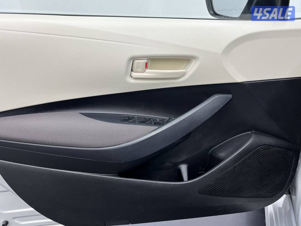 TOYOTA COROLLA 1.6L XLI STD OPTION10