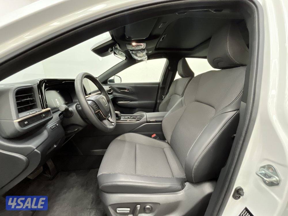 TOYOTA CROWN 24CN-2.5-CROWN-HEV4