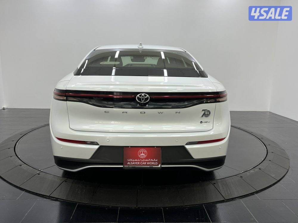 TOYOTA CROWN 24CN-2.5-CROWN-HEV8