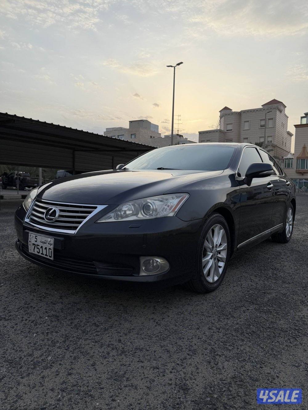 لكزس ES 350 وارد الساير موديل 2010 كامل المواصفات0