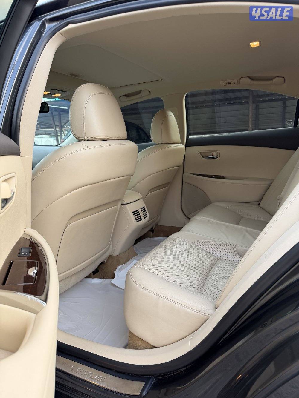 لكزس ES 350 وارد الساير موديل 2010 كامل المواصفات7