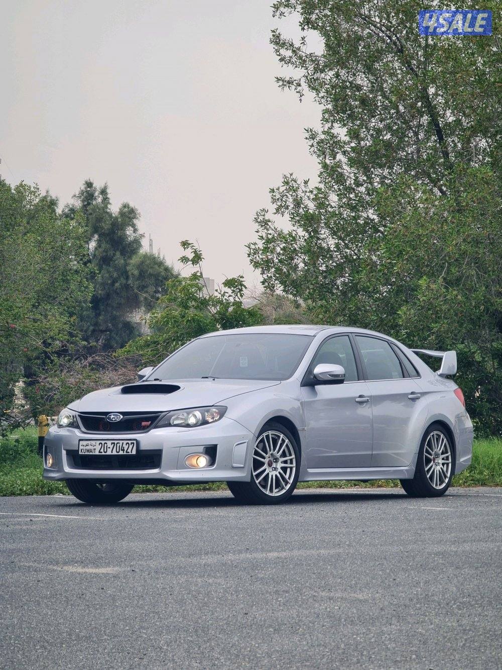 سوبارو امبريزا STI صبغ الوكالة بحالة ممتازة0