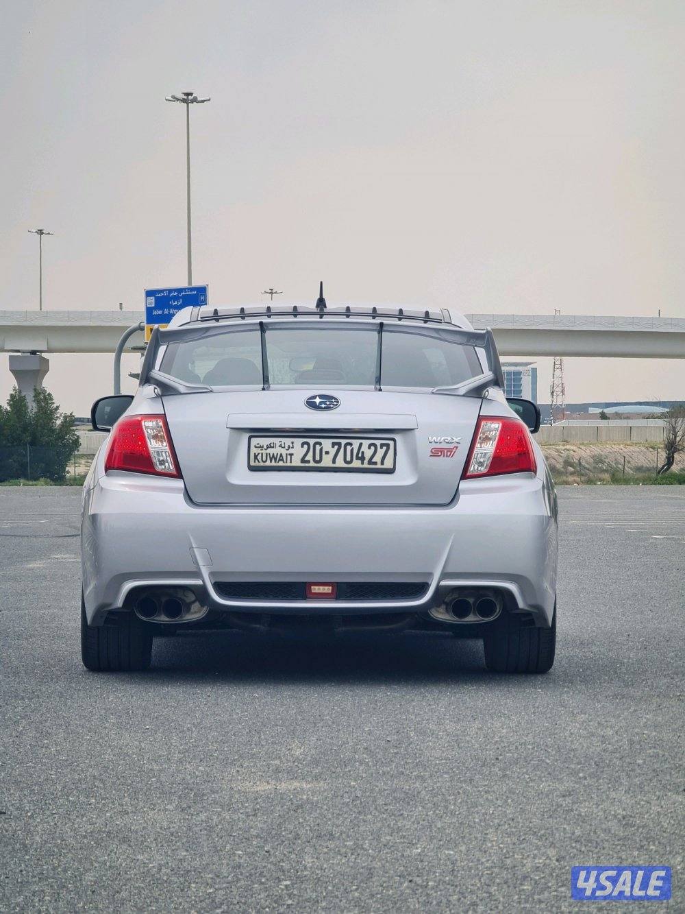 سوبارو امبريزا STI صبغ الوكالة بحالة ممتازة8