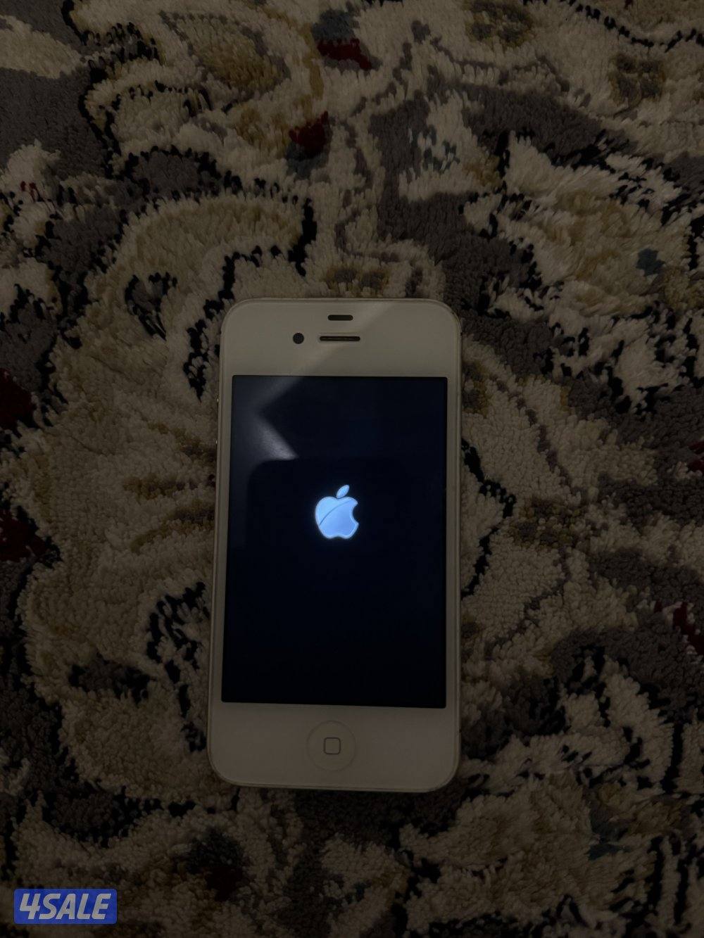 ايفون ٤ اس - ١٦ جيجا - حاله ممتازه جدا - مو مبدل شيء14