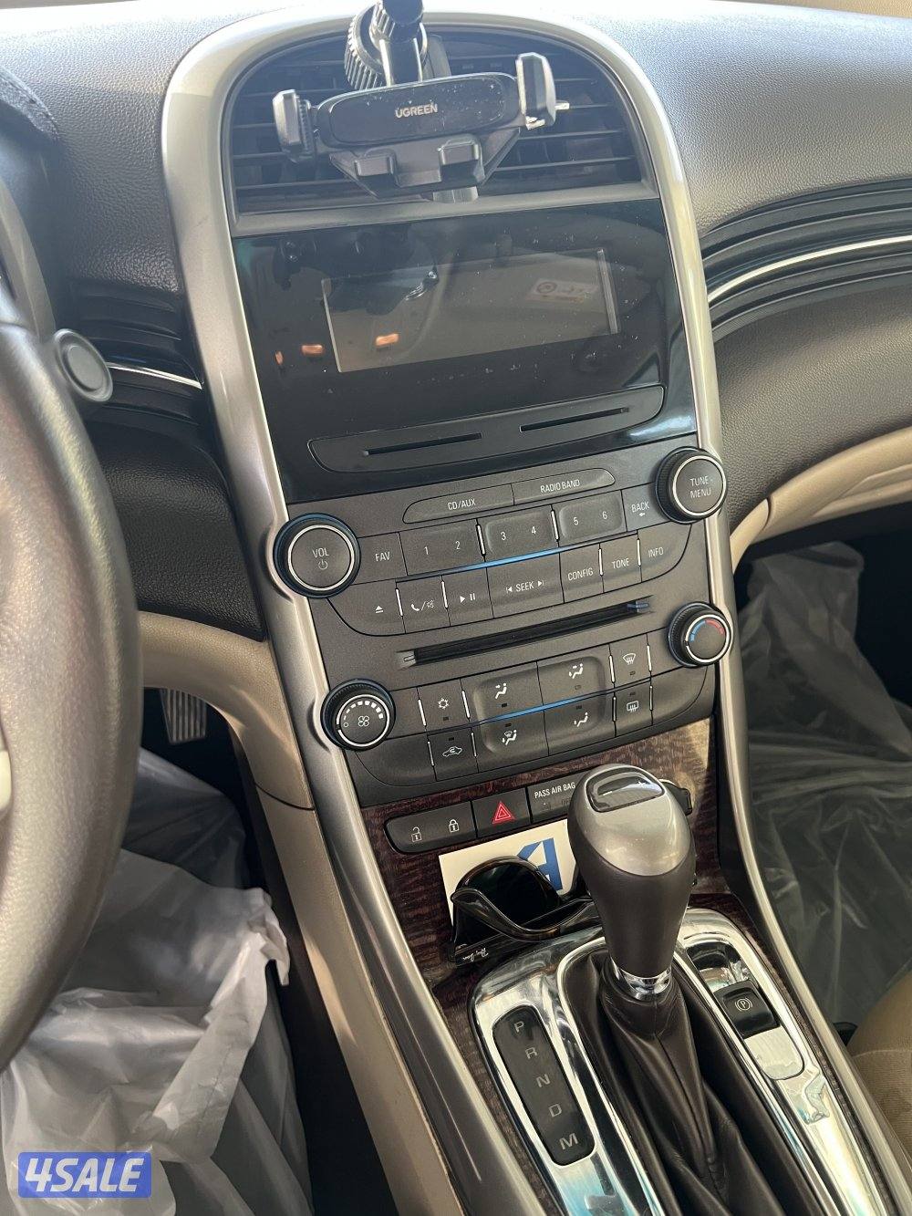 سيارة ماليبو ٢٠١٤ ماشية ١٨٥٠٠٠ كيلو كل صياناتها بالوكالة حتى الان1