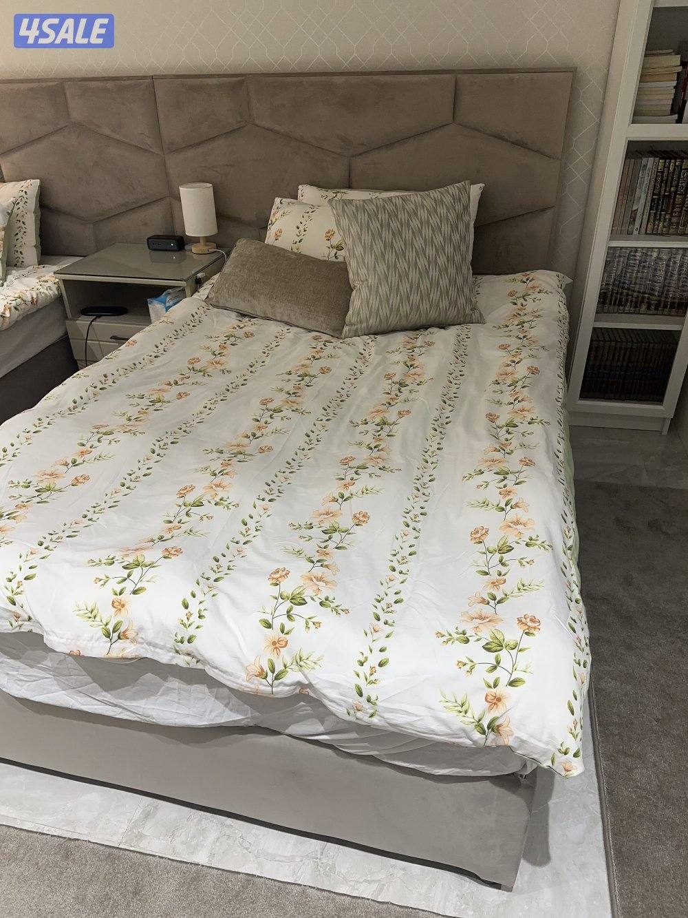 سريرين وكوميدنا0