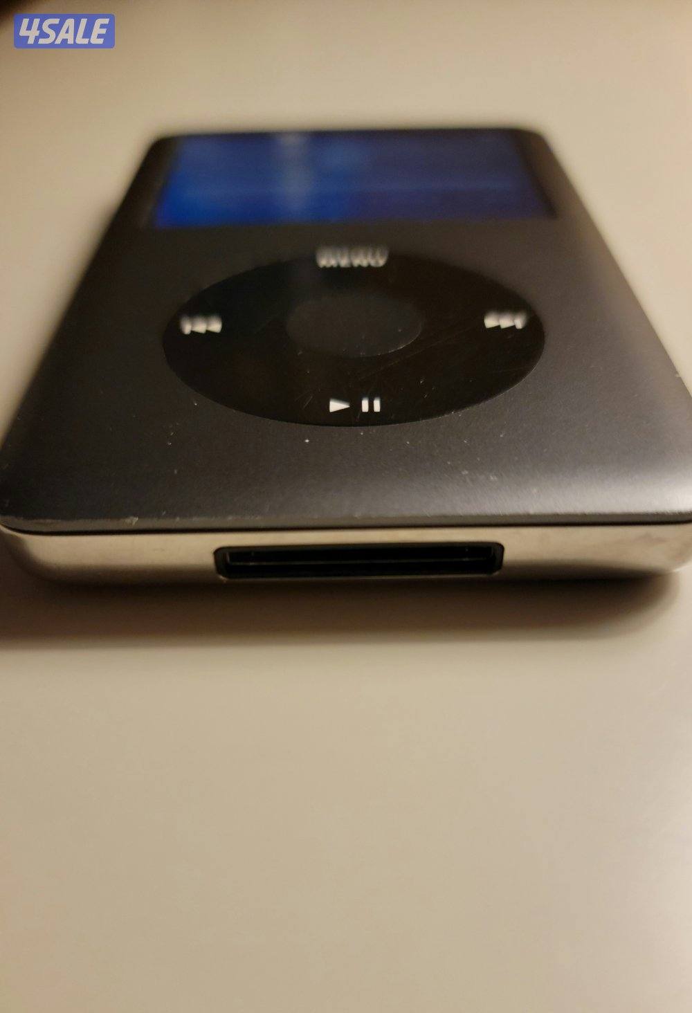 Apple iPod Classic 7th Gen 160GB3