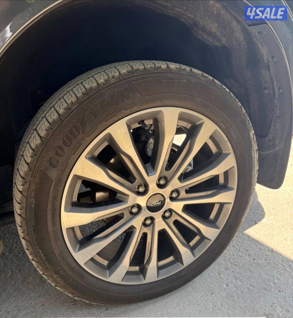 للبيع 5 رنقات مع توايرهم فورد افرست حجم 21 مال فل اوبشن لمتد0