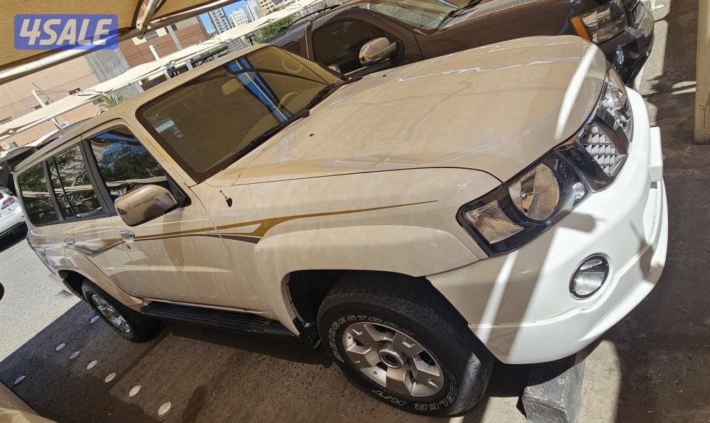 للبيع نيسان فتك3