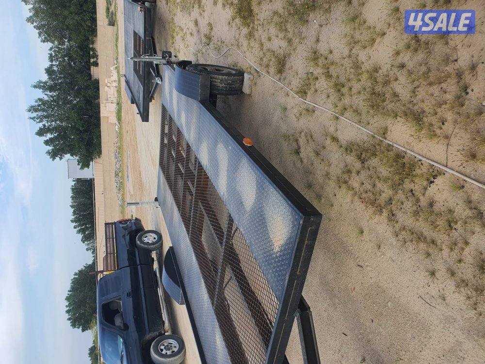 للبيع عربانه قلص للسيارات0