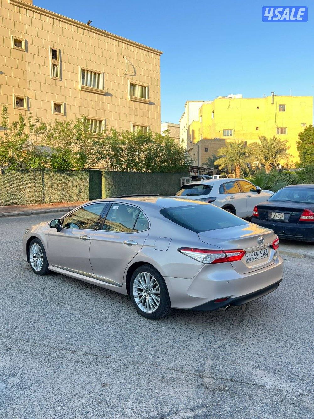 للبيع كامري 2018 شرط الفحص3