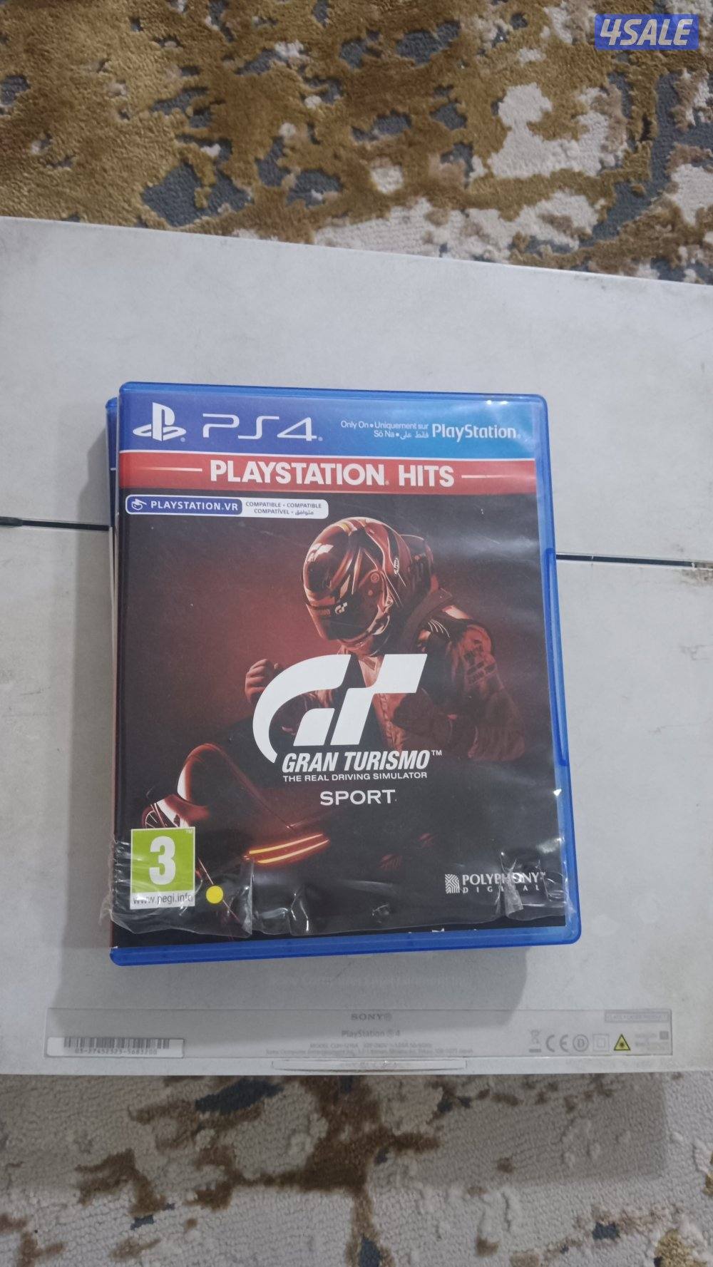 سوني فور فات مستعمل مع يده وفيفا 24 وفيفا 21 ولعبه سيارات ومصارعه ٢٠١٦5