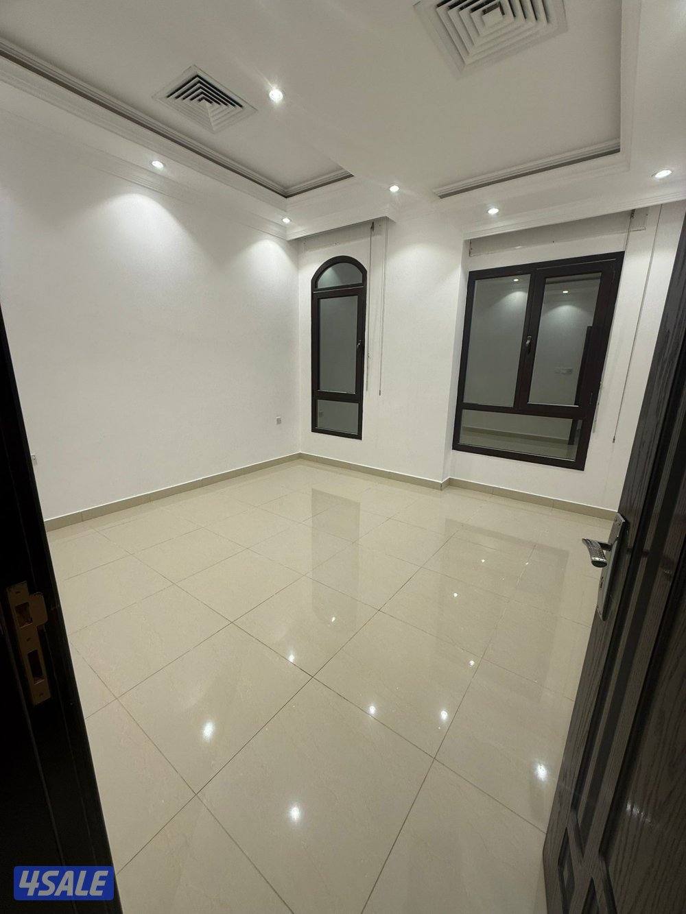 شقه للايجار بجابر4