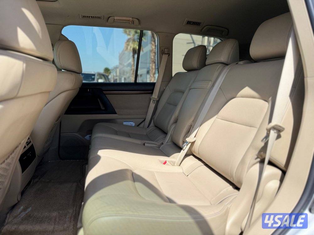 لاندكروزر 2019 تورنق الساير6