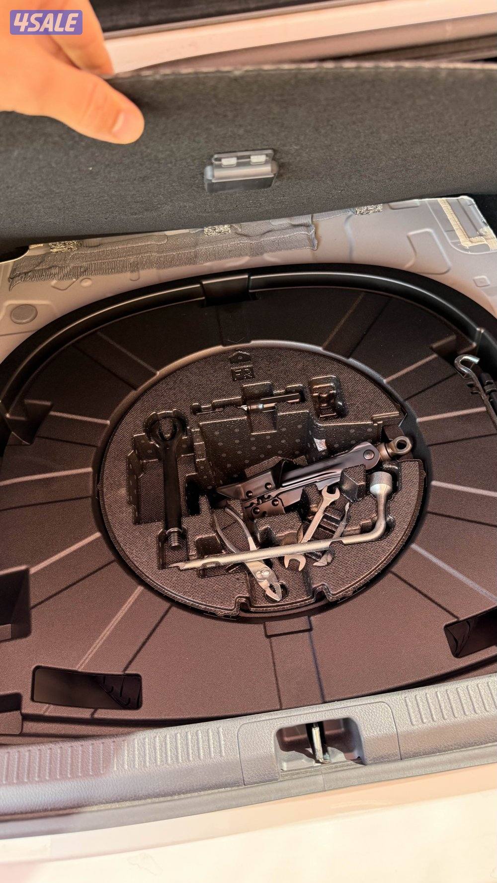 كامري 2024 / ماشي 16 الف10