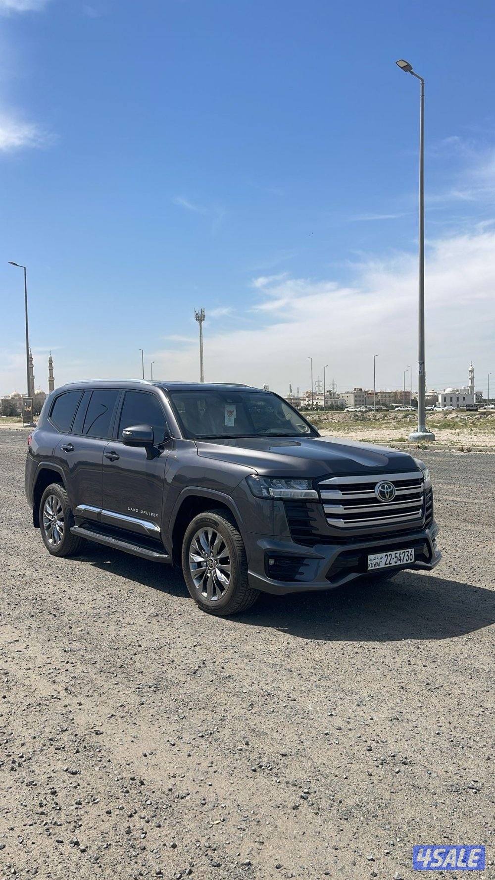 لاند كروز ايرو S تون تيربو 2024  بحاله الوكاله عداد 40 الف1