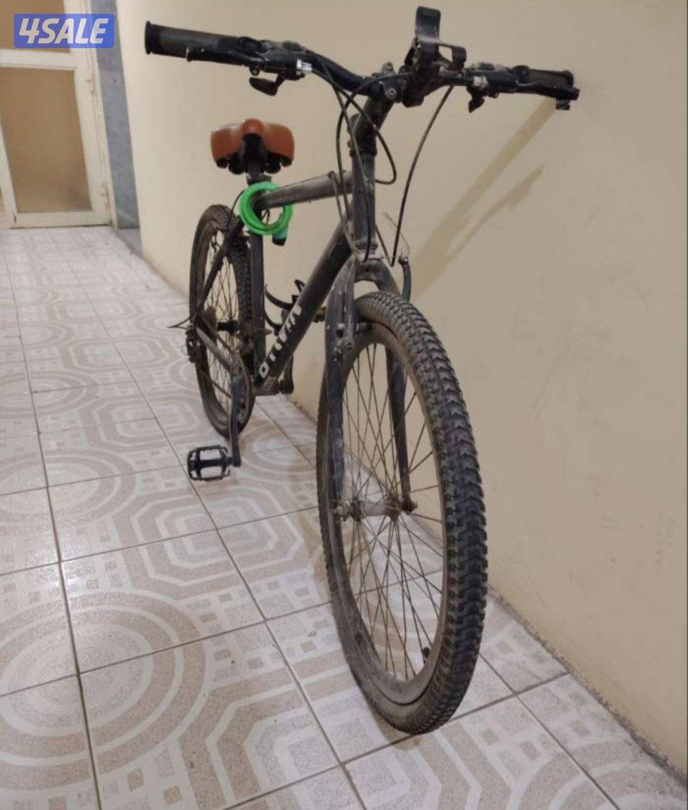 دراجة هوائية جبلبه للبيع
(ماركه) بحالة جيدة جدًا0