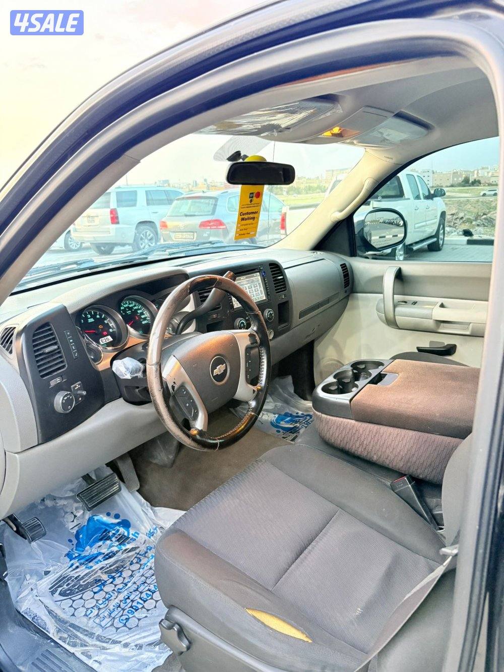 للبيع سلفرادو20123