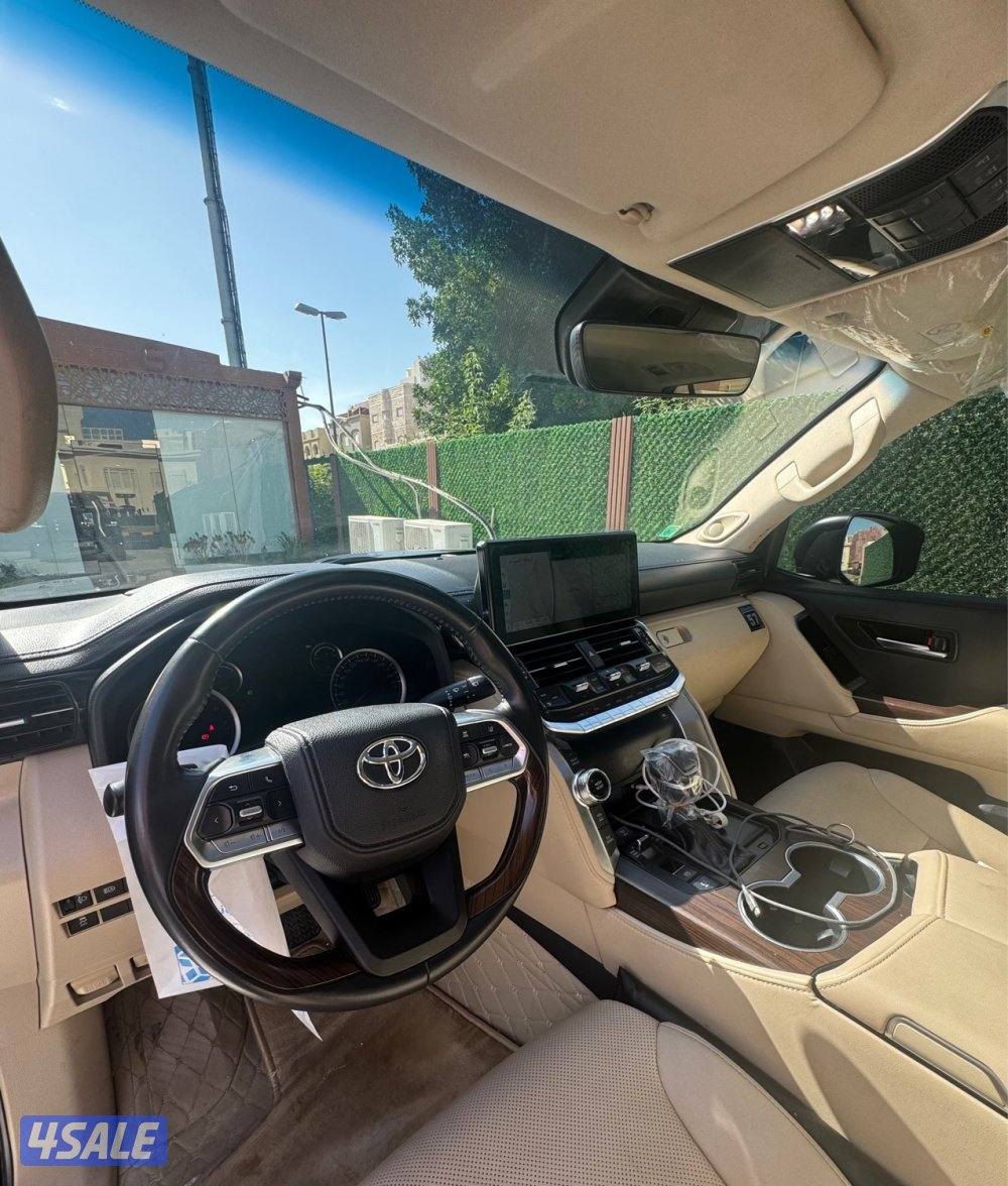 لاند كروزر أيرو اس4