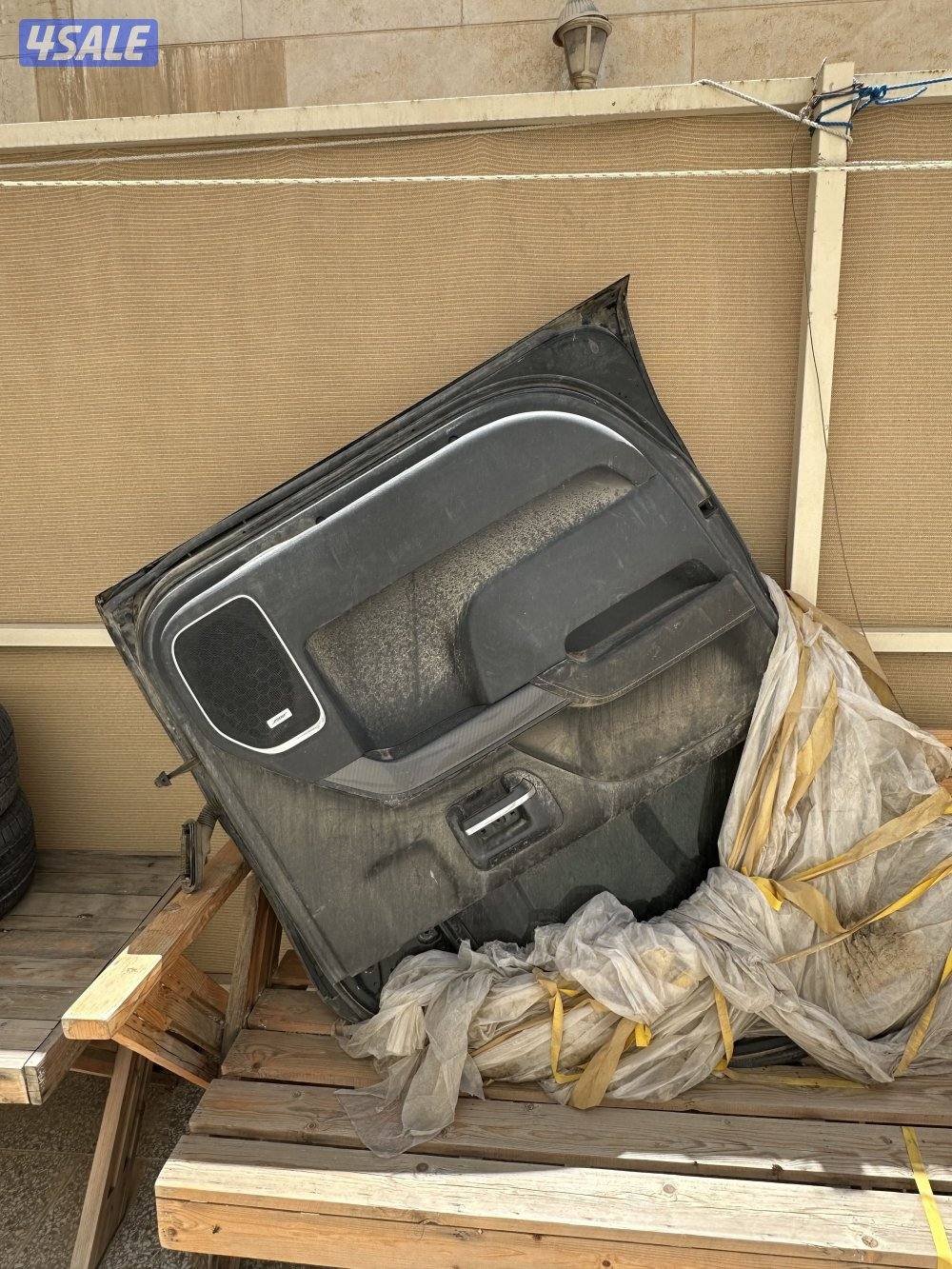 للبيع سبير وانيت سلفرادو4