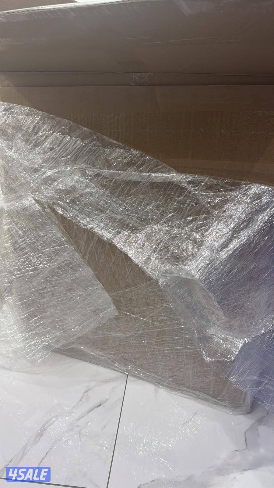 للبيع كرسي امريكي اسفنج مريح جدا استعمال ١٠ دقايق بالكرتون شاريه ٣٥٠0