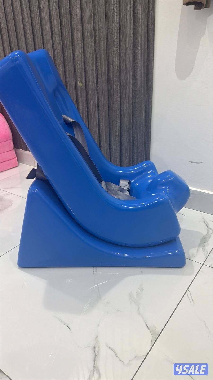 للبيع كرسي امريكي اسفنج مريح جدا استعمال ١٠ دقايق بالكرتون شاريه ٣٥٠2