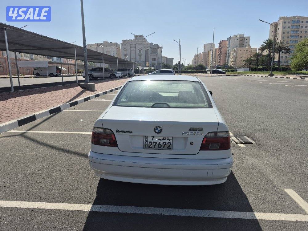 BMW 520I 20017