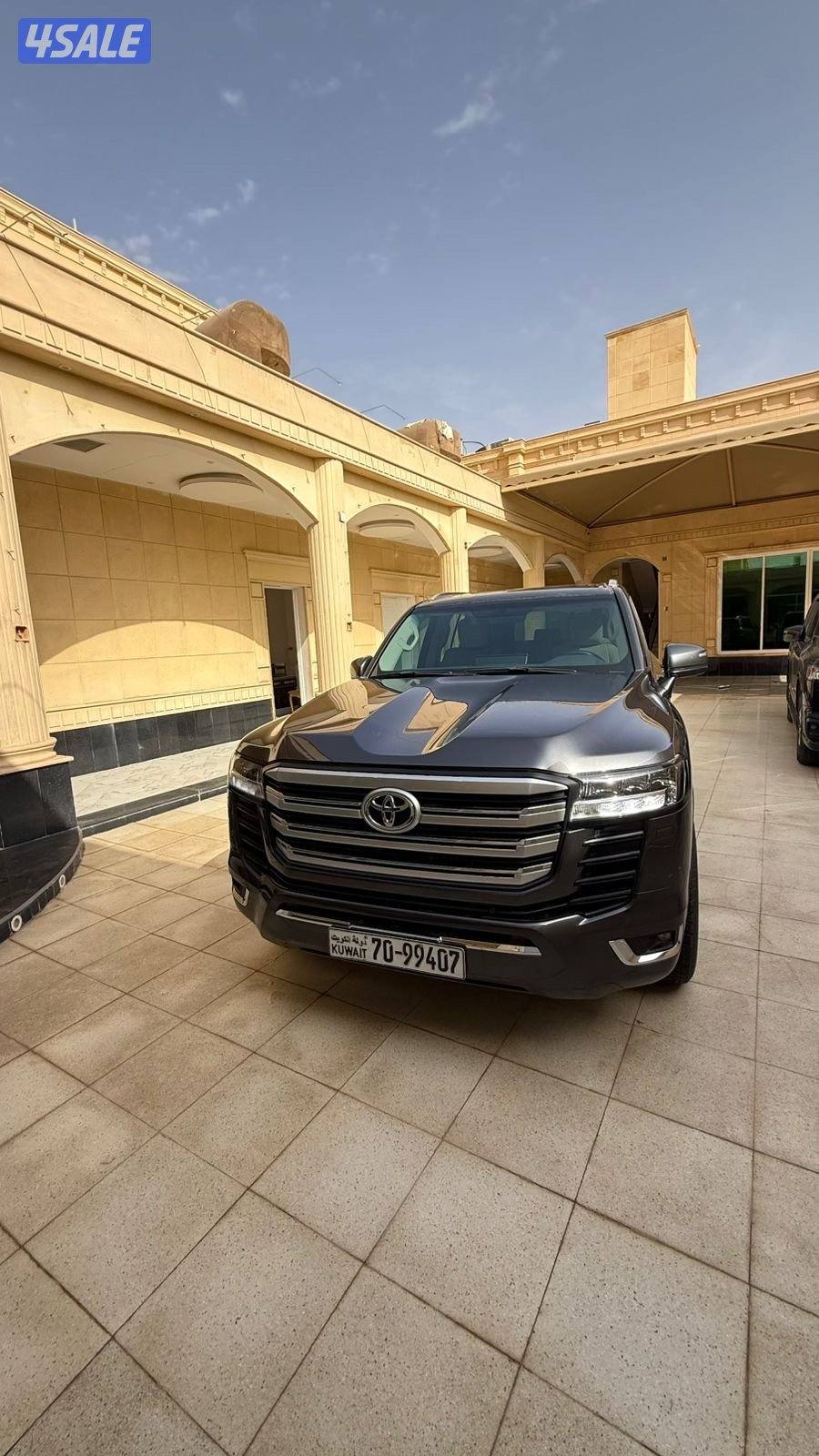 للبيع لاند كلوزر0