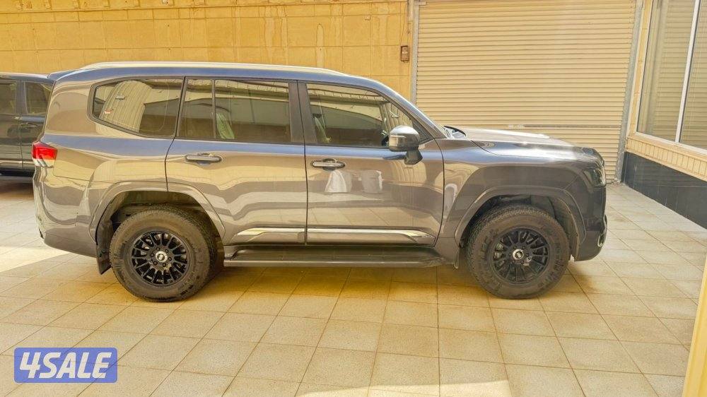 للبيع لاند كلوزر7