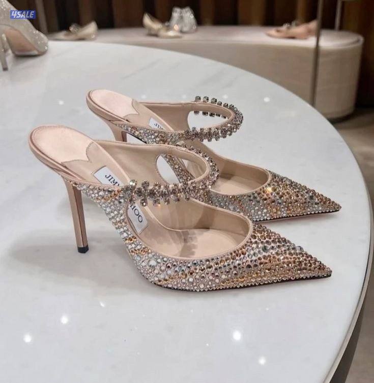 👠شوزات نسائيه ماركة👠9