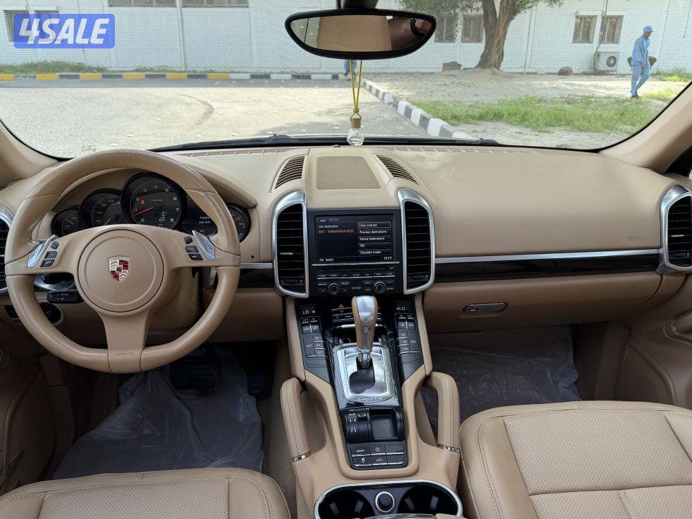 بورش كايين بانوراما 20122