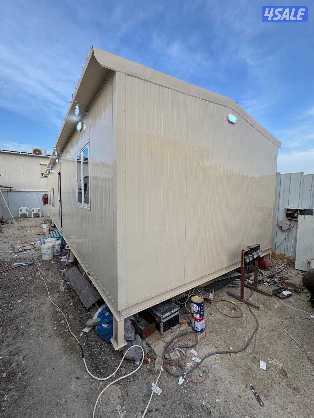 للبيع شاليه ساندويش بانيل تصنيع جديد كبير مقاس 12*41