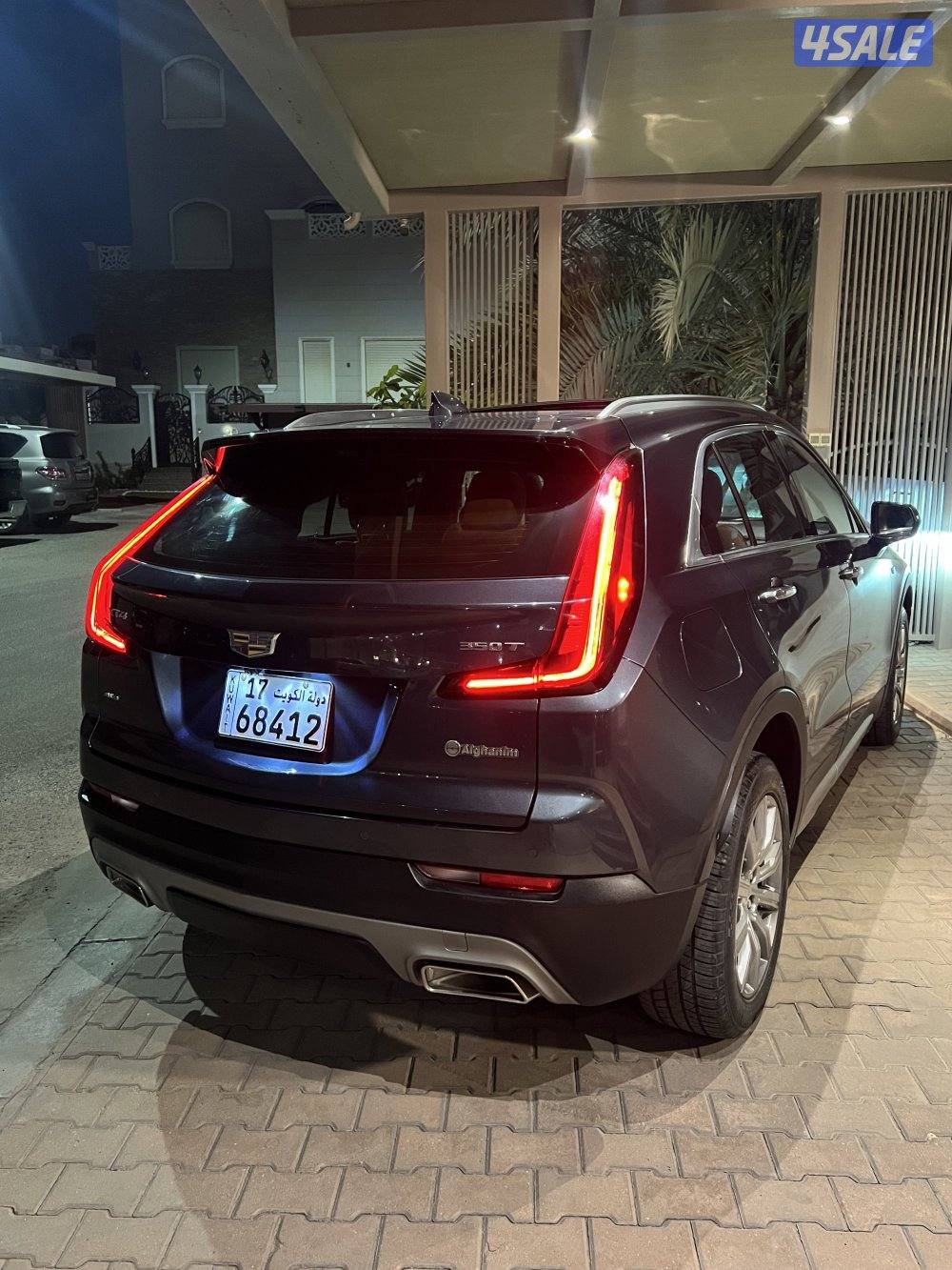 للبيع كادليك 2020-xt4 كامل المواصفات1