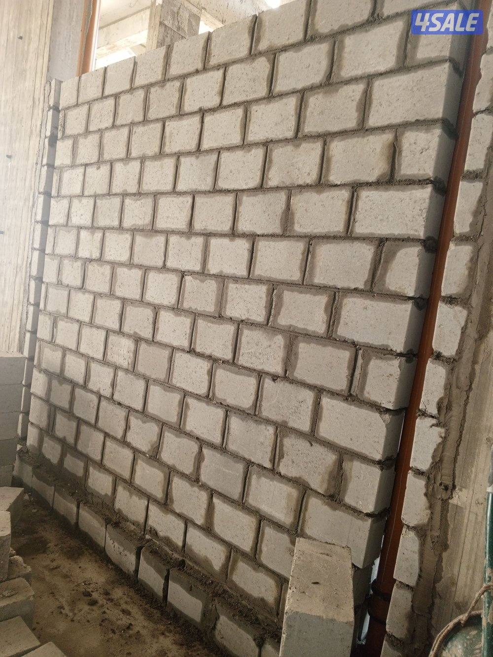 حوالي قطعه 100