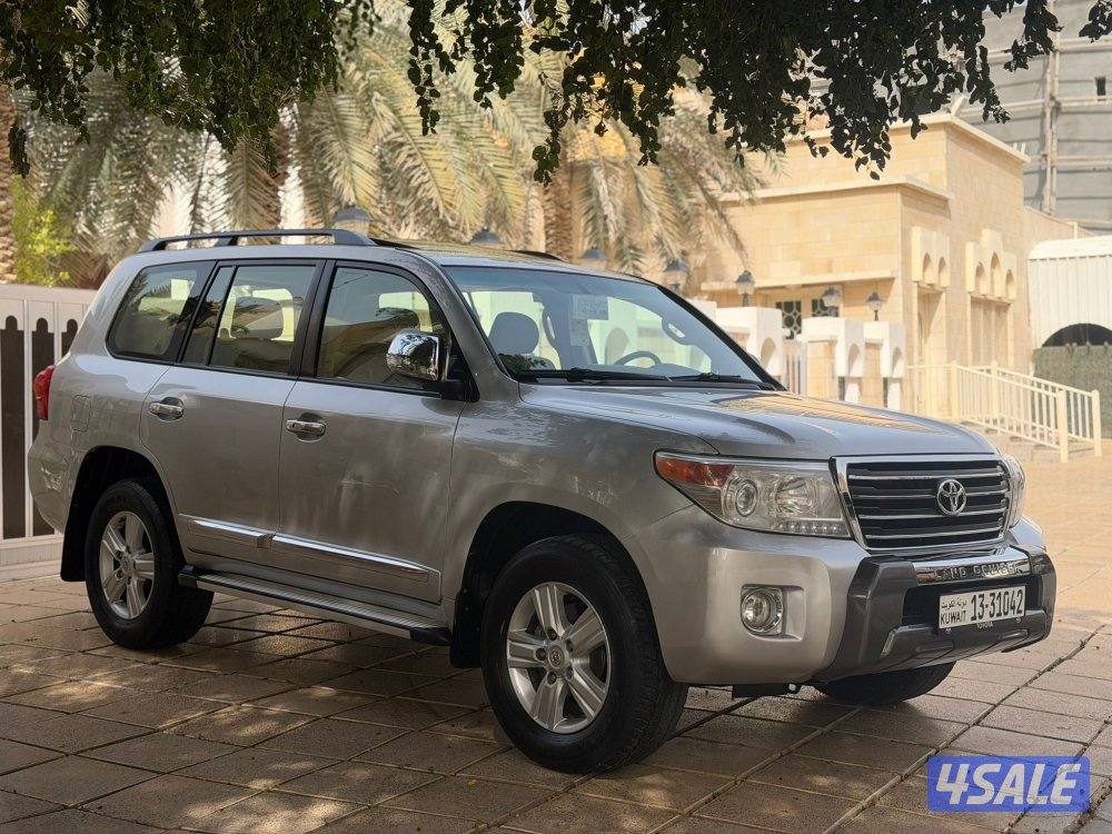 تويوتا _ لاندكروزر GXR _ 2015 _ الساير _ صبغ الوكالة1