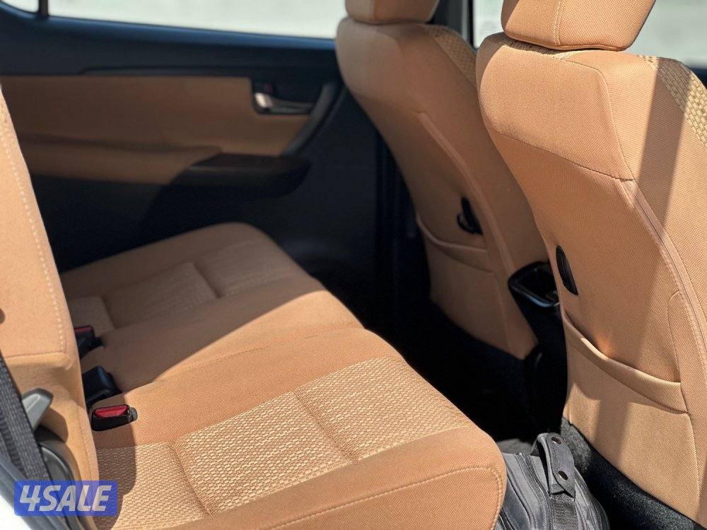 للبيع تويوتا فورتنر وارد الوكالة الساير5