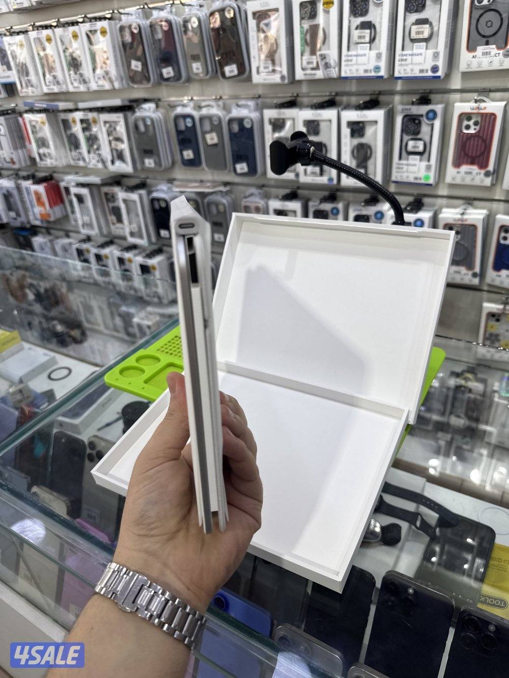 كفر ايباد ابل اصلي & Magic Keyboard ipad4