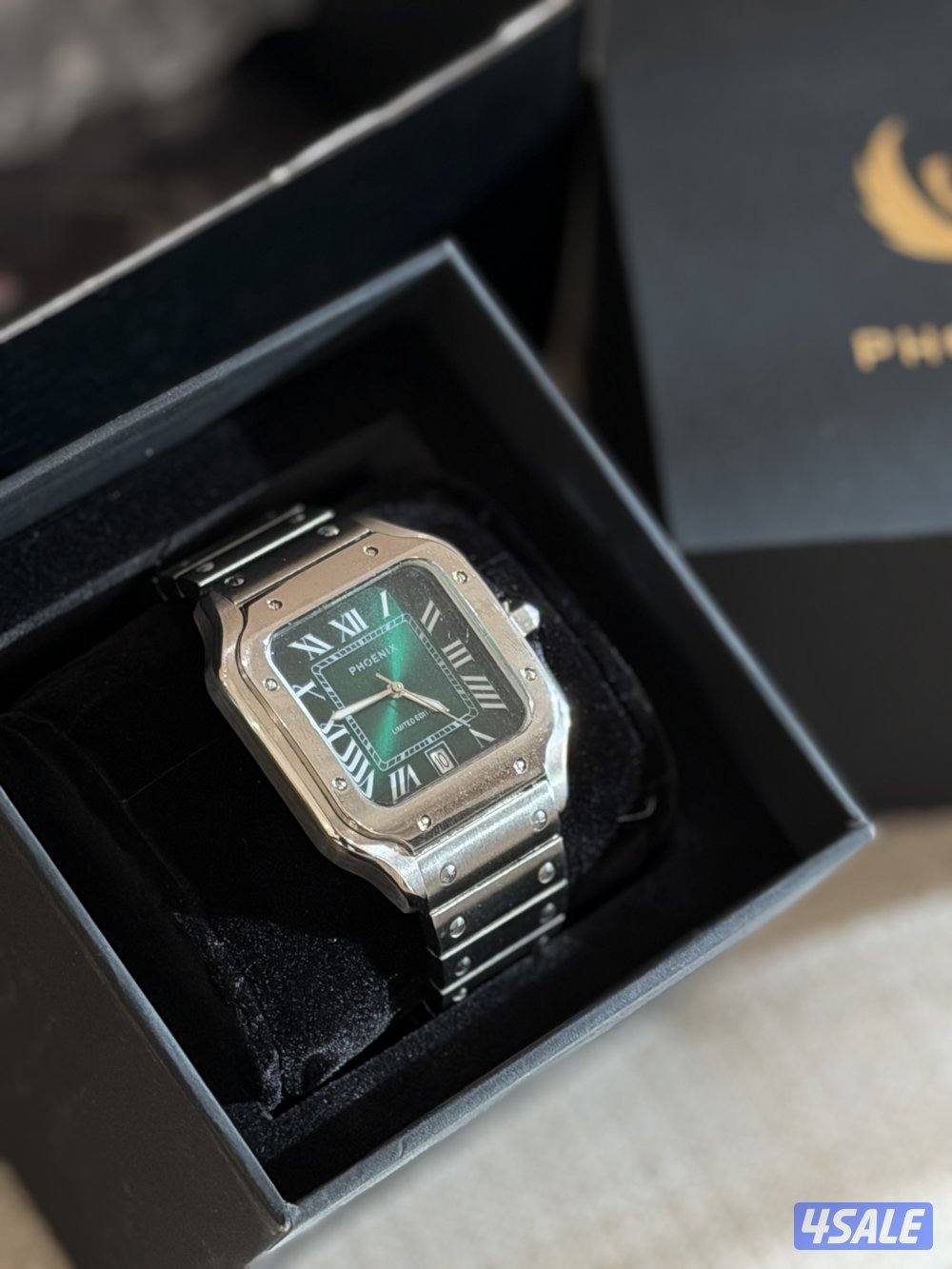 للبيع ساعه فونكس مينا زيتي جديده0