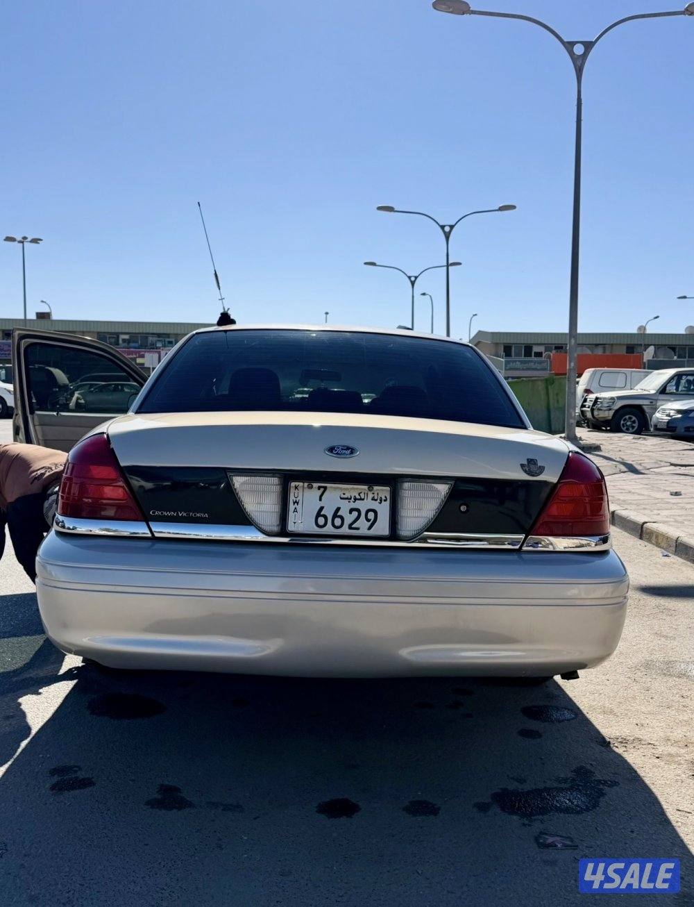 فورد فكتوريا2