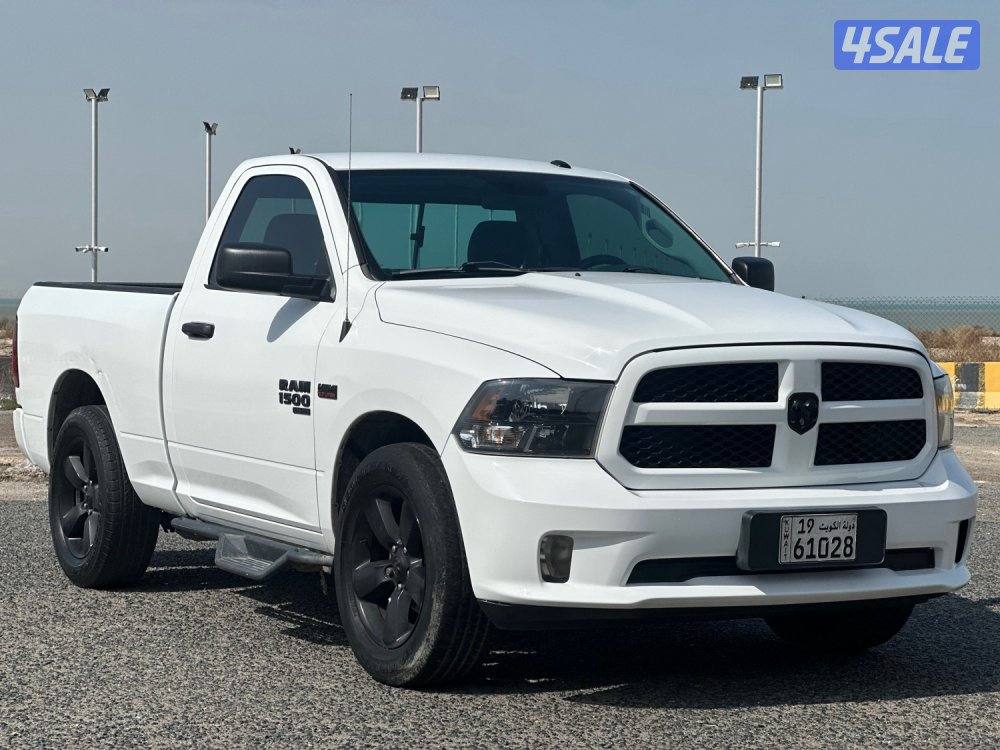 للبيع دودج رام v8 Hemi وارد الوكالة الملا1
