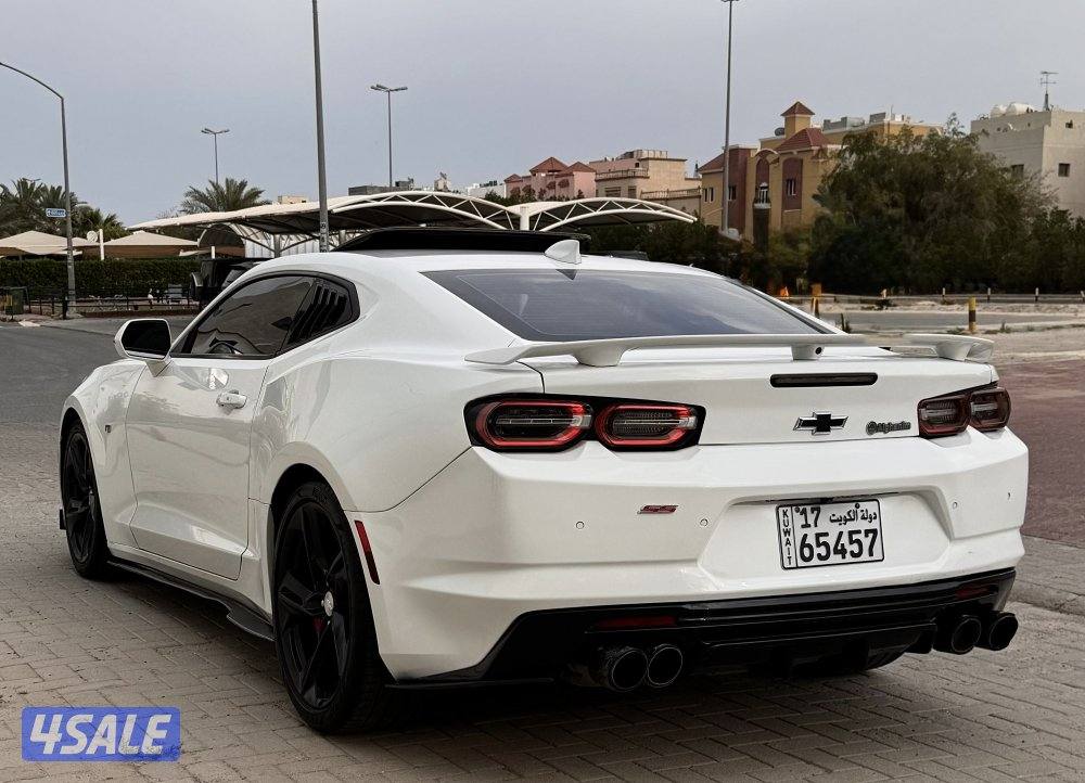 كمارو SS بلاك ايديشن 20195