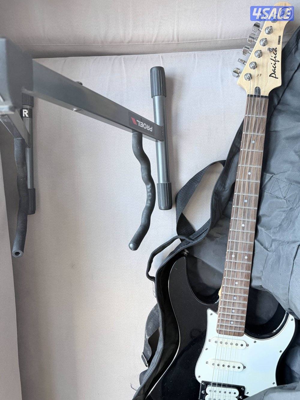 للبيع الكمية كاملة طقه وحدة وكل شي شغال السعر قابل للمساومة2